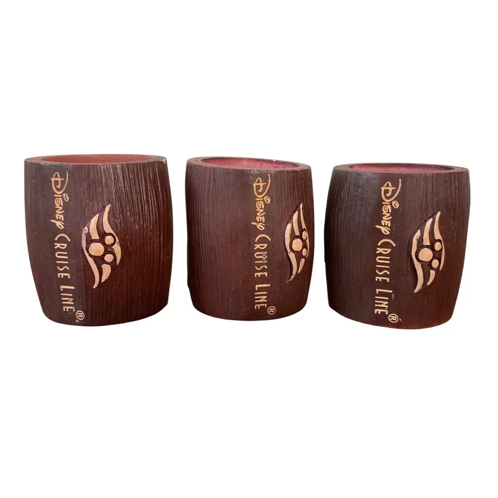 Disney Cruise Line Wonder Hawaiian Inaugural Sailing Resin Napkin Rings Set of 3